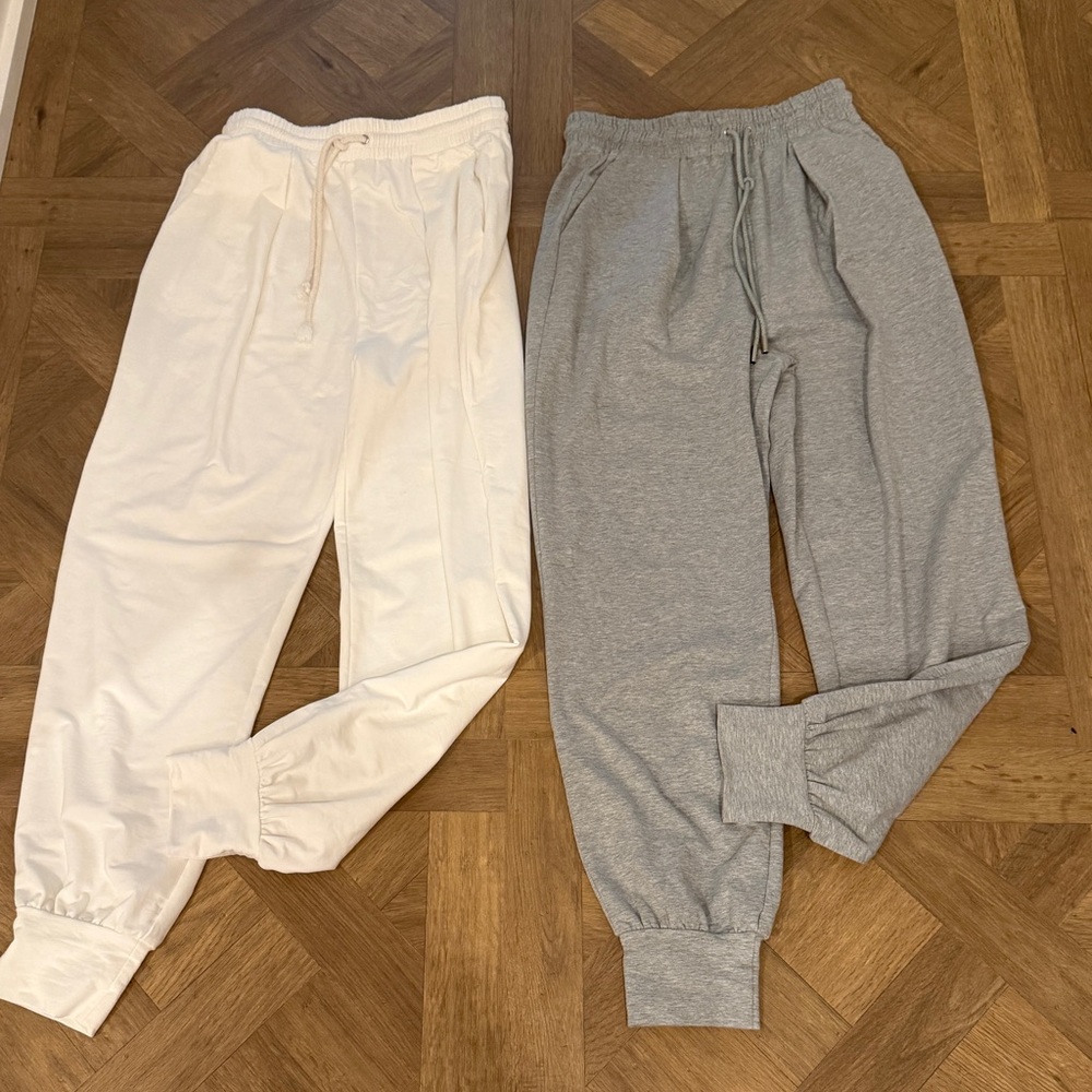 TWO Michael Costello x REVOLVE - Clara Jogger Sweatpants - Ivory / Heather Gray